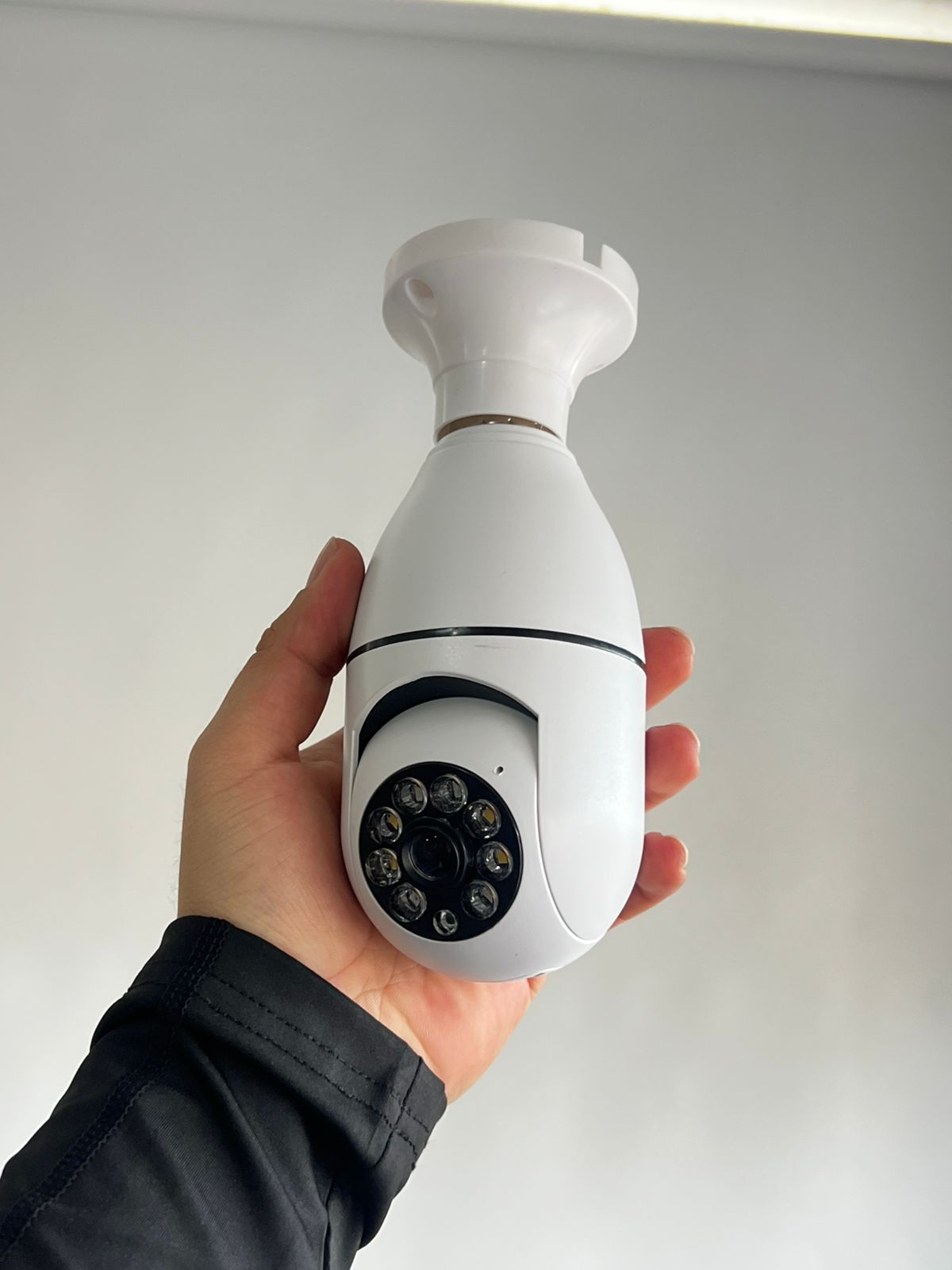 CAMARA BOMBILLO